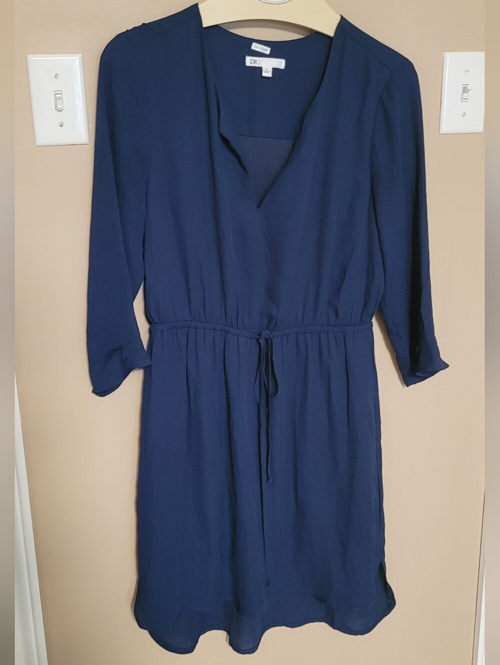 💜2 for $10💜 Bundle and save Navy Long Sleeve V-Neck Tie-Waist Dress